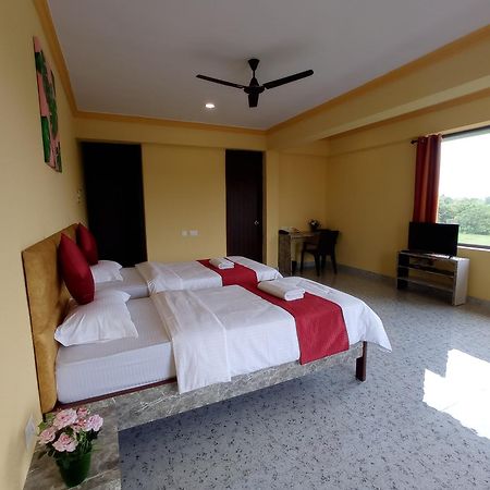 Brit'S Palace Goa Agacaim Exteriér fotografie